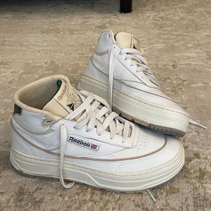 Reebok Club C Geo Mid - Women's